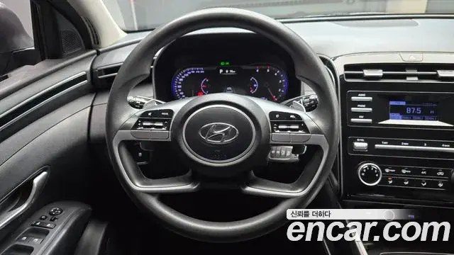 Hyundai Tucson Hybrid 2022 — ფოტო 23/30