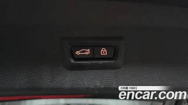 BMW X1 2022 — Photo 13/31