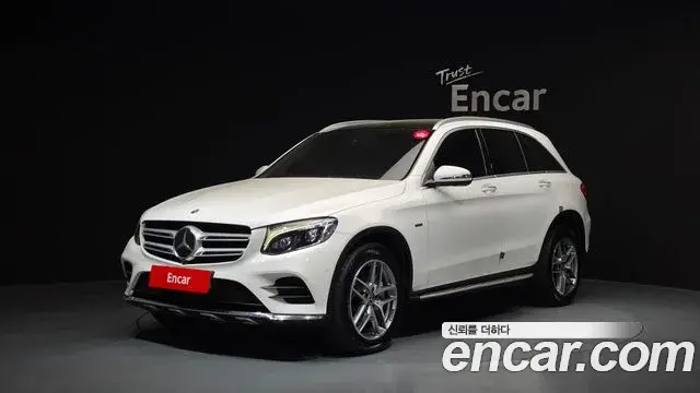 Mercedes-Benz GLC-Class 2018 — Фото 1/20