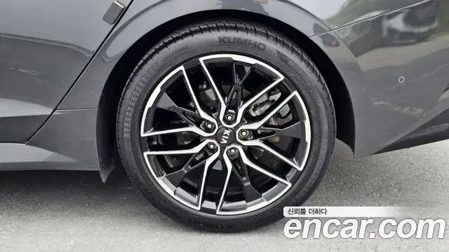 Kia K5 2020 — Şəkil 9/31