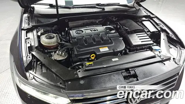 Volkswagen Passat GT 2018 — Şəkil 2/30