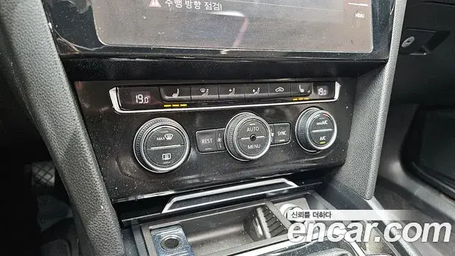 Volkswagen Passat GT 2018 — Şəkil 4/30