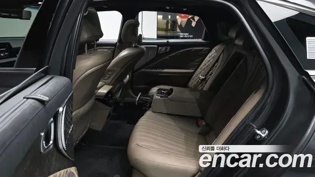Kia K8 2023 — Şəkil 23/37