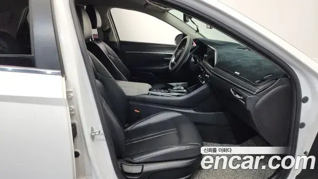 Hyundai Sonata Hybrid 2020 — ფოტო 31/33