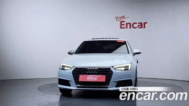 Audi A4 2019 — Фото 3/20