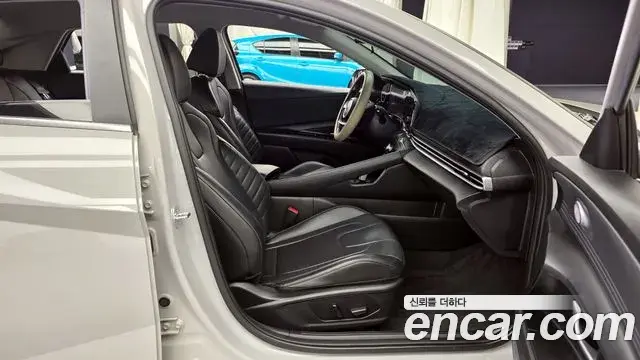 Hyundai The New Avante Hybrid 2022 — Şəkil 15/20