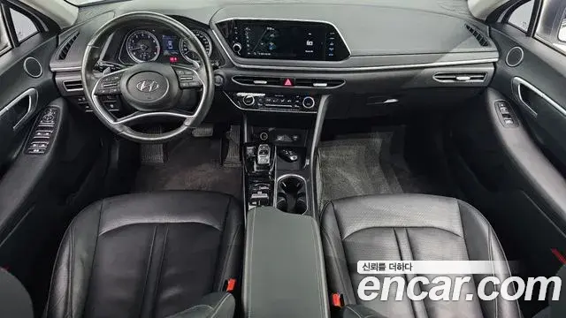 Hyundai Sonata 2020 — Фото 7/20
