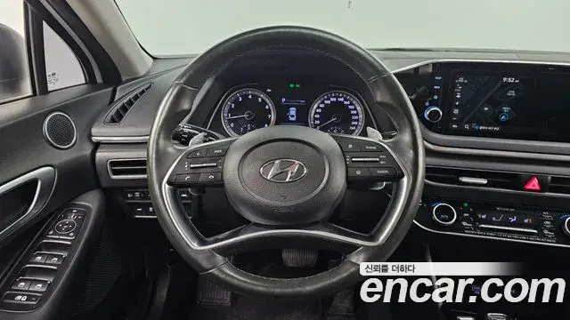 Hyundai Sonata 2020 — Фото 13/20