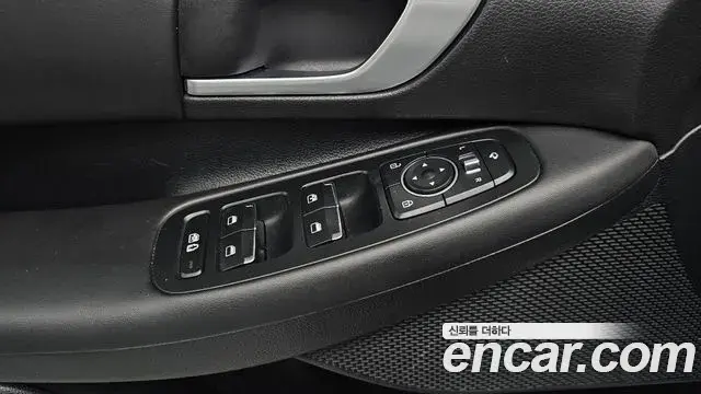 Hyundai Sonata 2020 — Фото 19/20