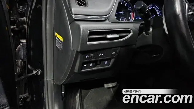Hyundai Sonata 2020 — Фото 18/20