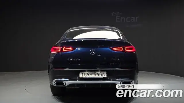 Mercedes-Benz GLE-Class 2021 — ფოტო 21/34