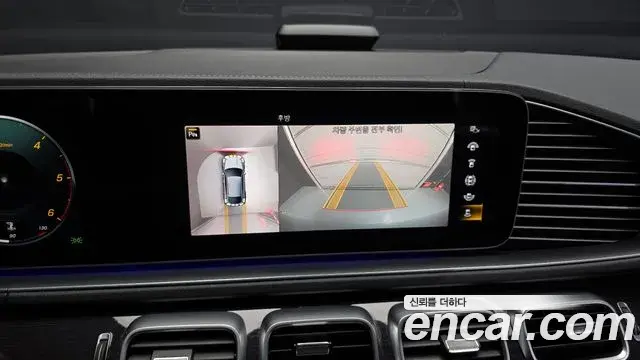 Mercedes-Benz GLE-Class 2021 — ფოტო 33/34