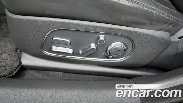 Genesis G90 2022 — Şəkil 19/40