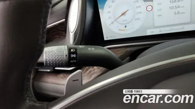 Genesis G90 2022 — Şəkil 17/40
