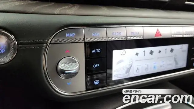 Genesis G90 2022 — Şəkil 9/40