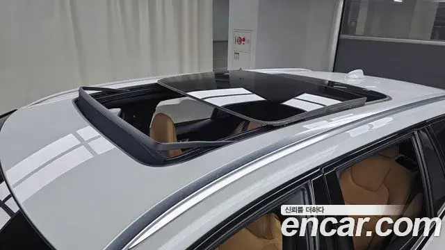Volvo V60 Cross Country 2021 — ფოტო 16/20