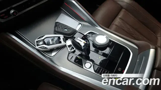 BMW X6 2022 — ფოტო 20/34