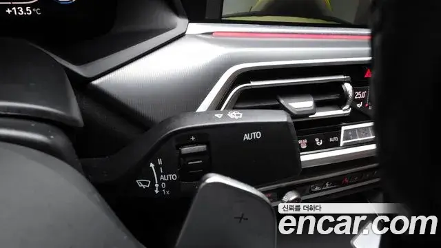 BMW X6 2022 — ფოტო 2/34