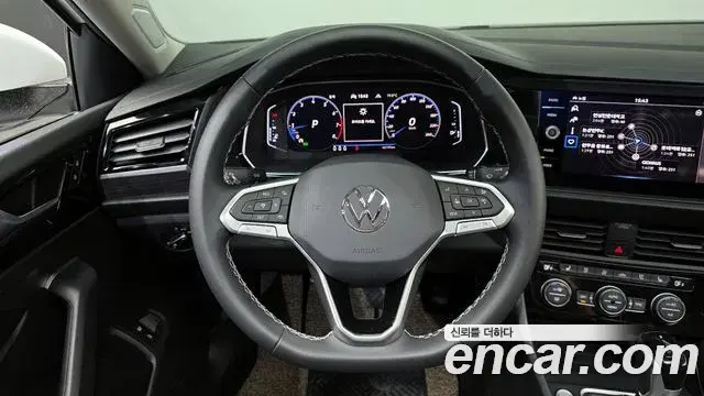 Volkswagen Jetta 2023 — ფოტო 6/20