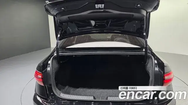 Volkswagen Jetta 2021 — ფოტო 4/50