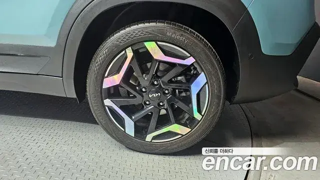 Kia Seltos 2024 — Photo 11/30