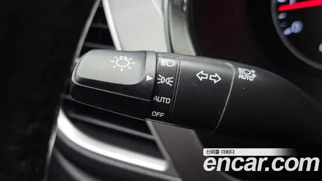 Kia Seltos 2020 — Şəkil 11/20