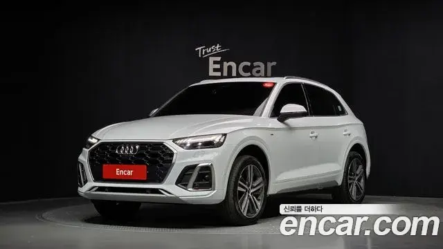 Audi Q5 2022 — ფოტო 2/36