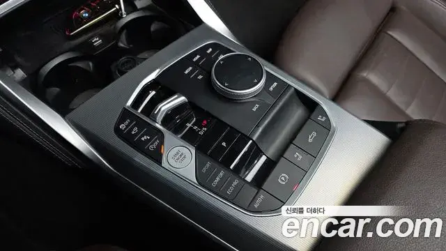 BMW 4 Series 2024 — Photo 13/31