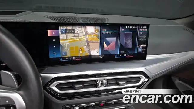 BMW 4 Series 2024 — Photo 19/31
