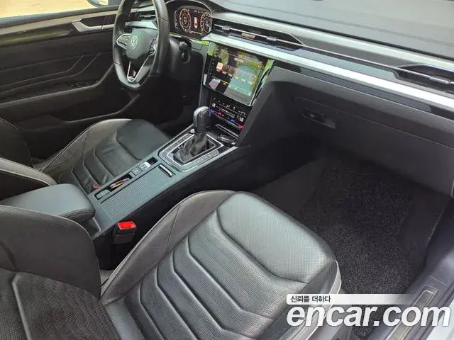 Volkswagen Arteon 2023 — Şəkil 15/20