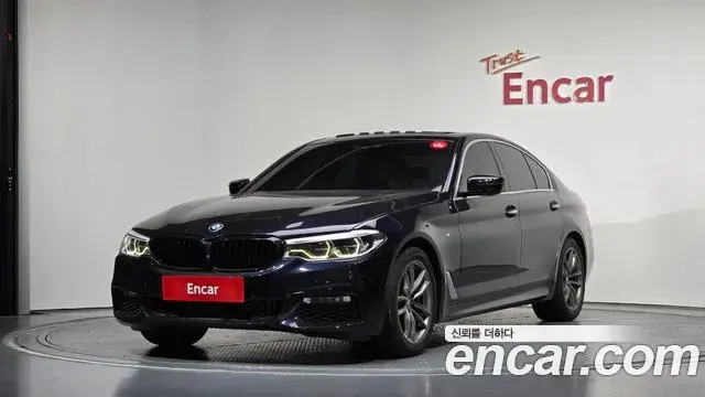 BMW 5 Series 2018 — Фото 1/20