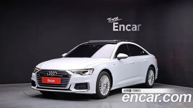 Audi A6 2021 — Фото 1/20