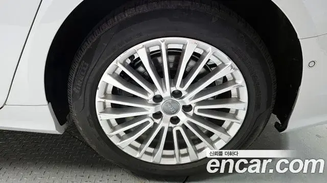 Audi A6 2021 — Photo 28/34