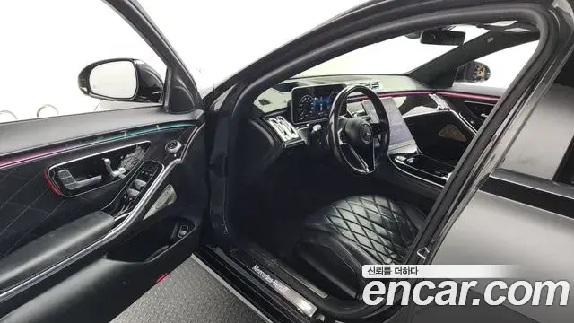 Mercedes-Benz S-Class 2021 — Photo 10/20