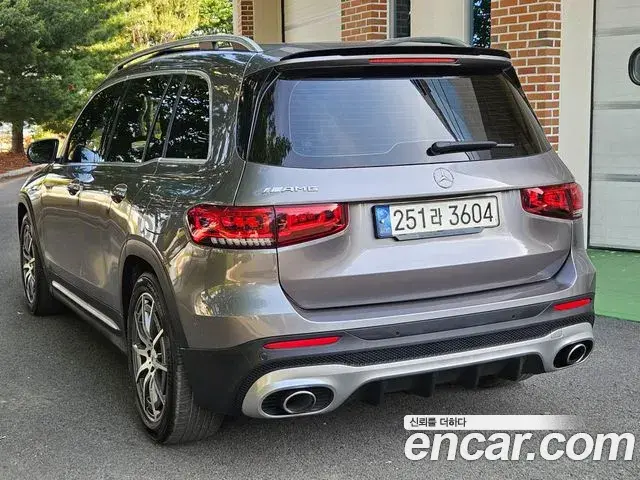 Mercedes-Benz GLB-Class 2022 — Şəkil 13/20