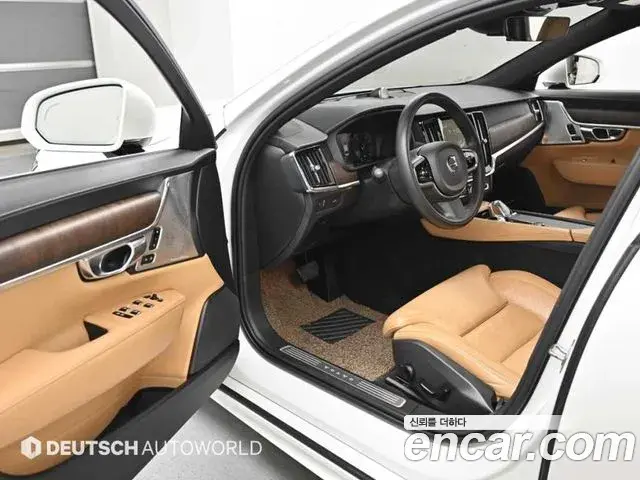 Volvo S90 2021 — Photo 20/20