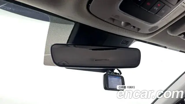 Hyundai Sonata Hybrid 2019 — Photo 7/20
