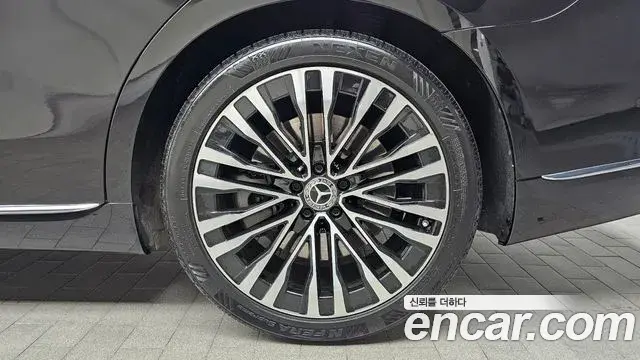 Mercedes-Benz S-Class 2021 — Şəkil 19/32