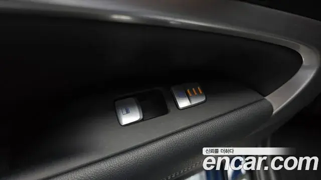 Genesis G70 2019 — Şəkil 26/33