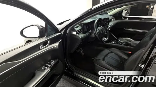Kia K5 2020 — Photo 16/20