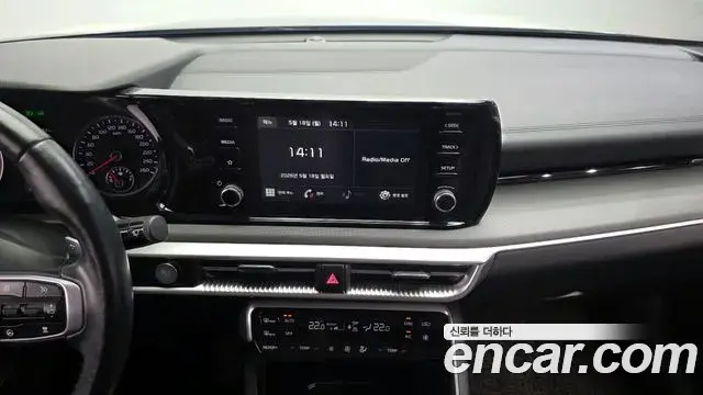 Kia K5 2020 — Photo 4/20