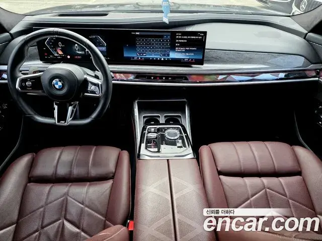 BMW 7 Series 2023 — Şəkil 18/20