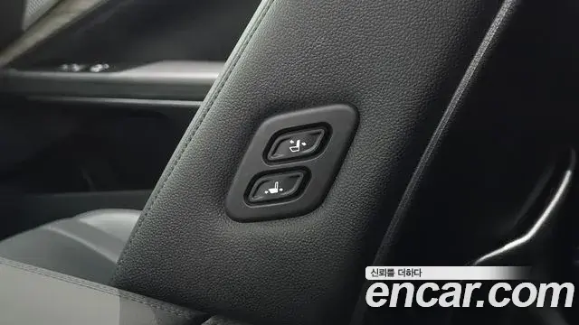 Kia K8 2023 — Photo 24/32