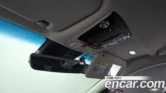 Kia K8 2023 — Photo 14/32