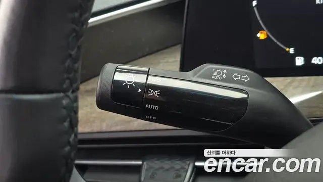 Kia K8 2023 — Photo 21/32