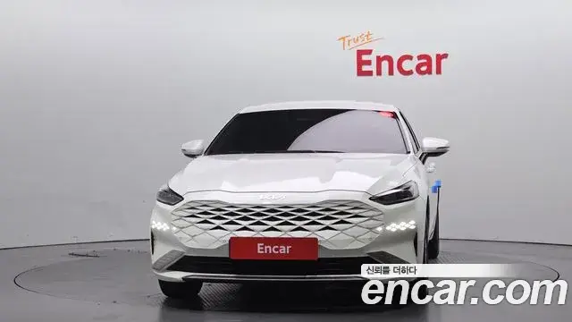 Kia K8 2021 — Şəkil 14/20