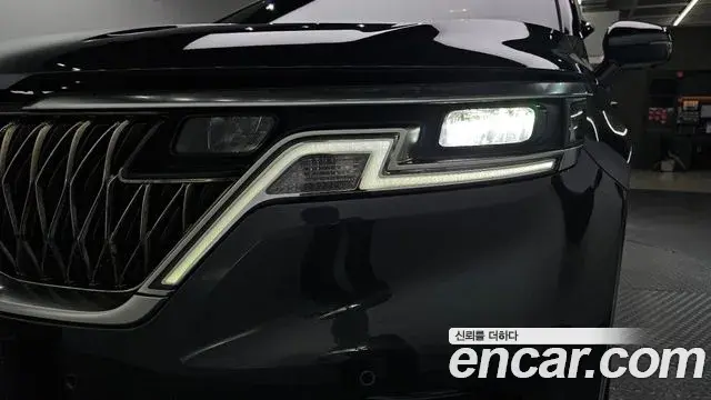 Kia Carnival 2021 — Photo 24/31