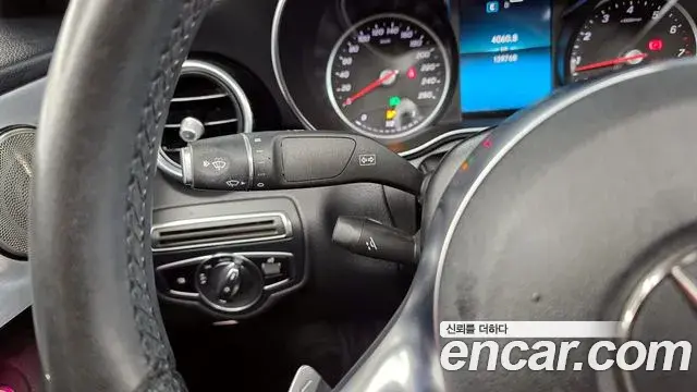 Mercedes-Benz C-Class 2019 — Şəkil 11/29