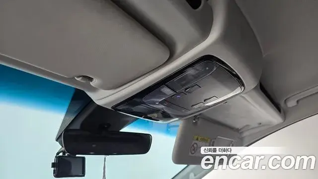 Hyundai Staria 2021 — Şəkil 25/30