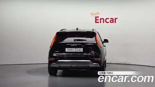 Kia Niro 2022 — Şəkil 31/33